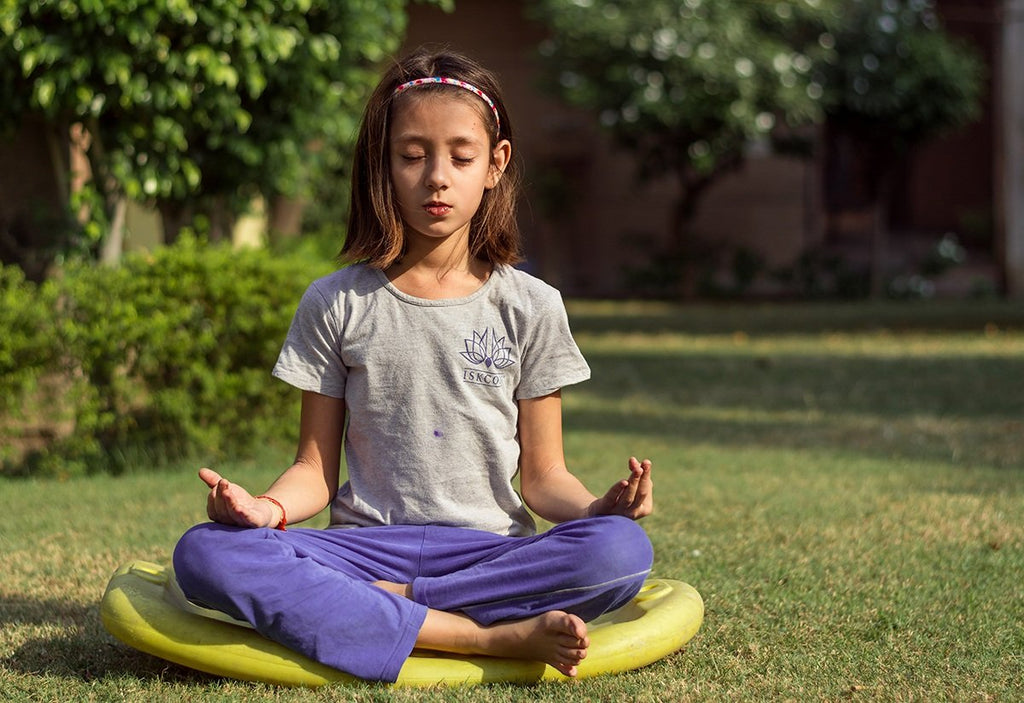 How to Start a Daily Meditation Practice in Three Easy Steps