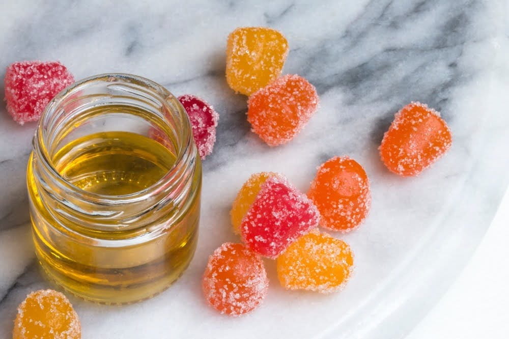 CBD Gummies vs CBD Oil: Which Delivery Method Fits Your Lifestyle?